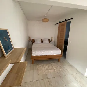 tropic-valley-lodge.comcaribbean.com/